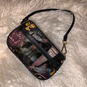The sak wristlet